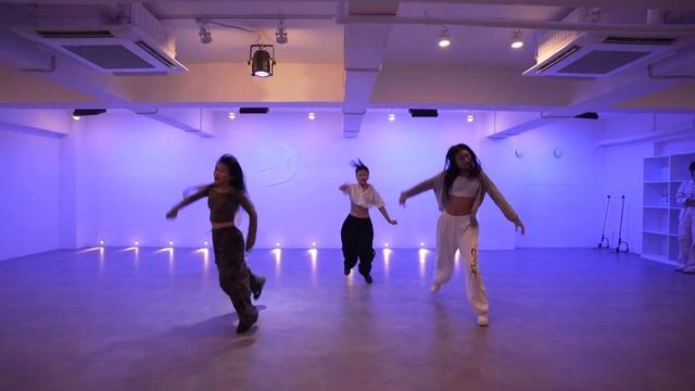 Indigo - 88rising & NIKI | MUZE Choreography | DNA Dance Studio