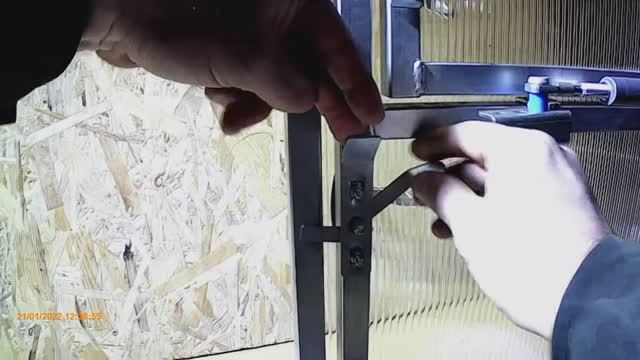 Ручки для теплицы