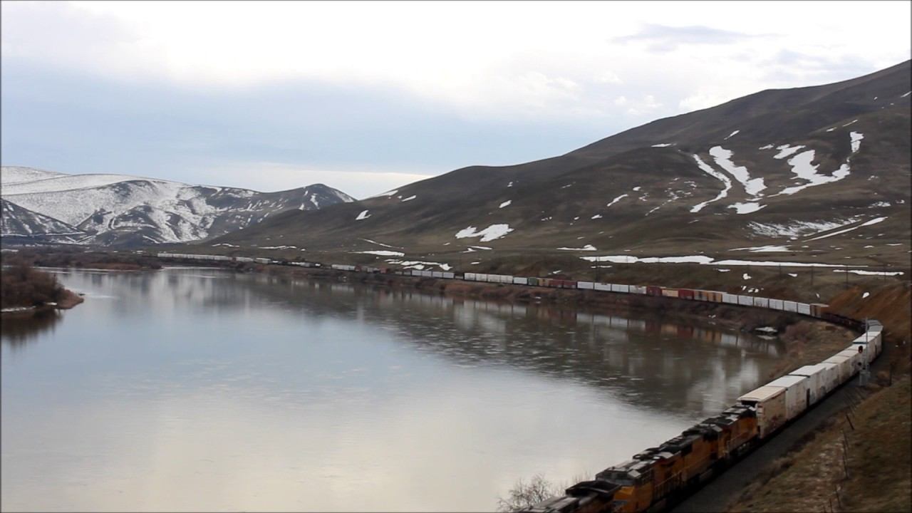 (HD) Railroading 3-4-17 Manifest out of the Canyon!