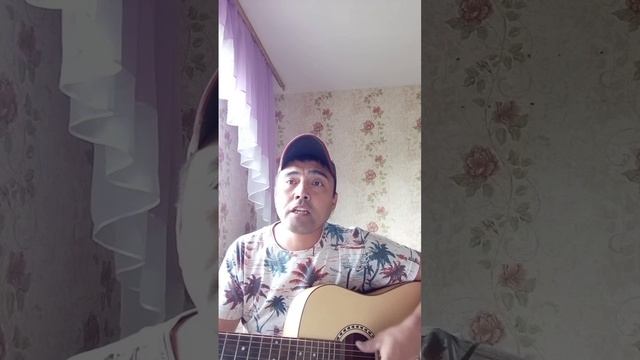 Живут в коттедже поросята😁