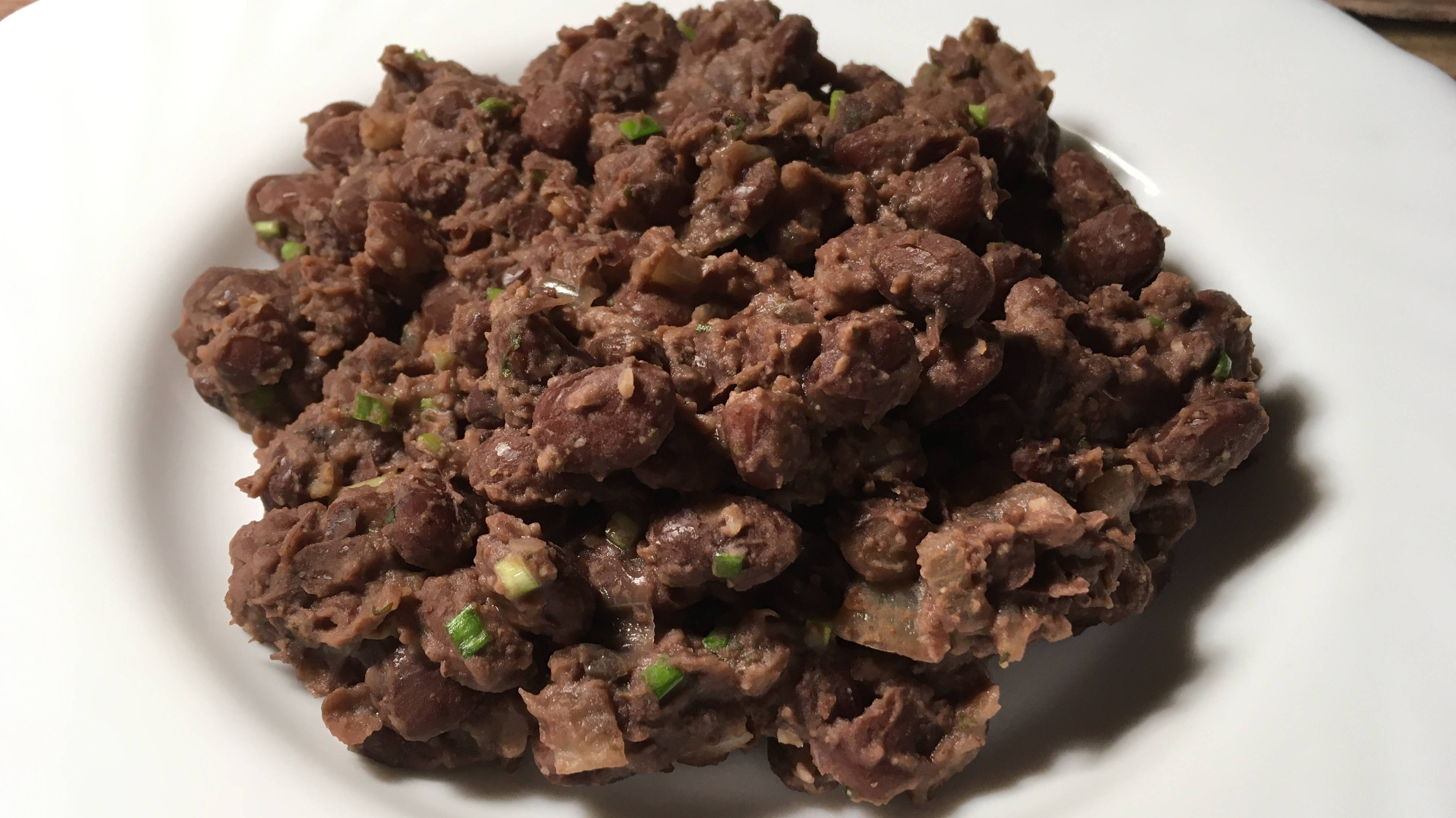 Лобио с грецкими орехами