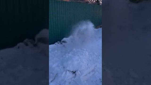 Снегоуборщик аккумуляторный, 2 аккумулятора, Лопата электрическая