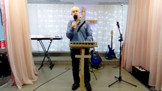 1. Рим. 12гл. читает Юрий Александрович.mp4