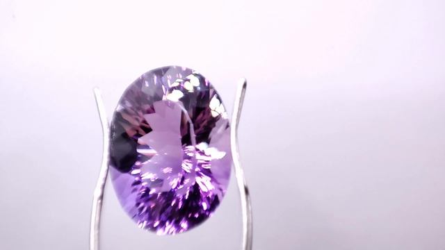 14.0 ct. Аметист овал. Боливия