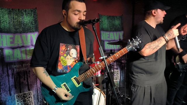 Heavy Rain - Heavy Is The Crown (Linkin Park cover)  Rock Haven Bar, Korolev