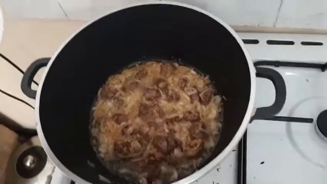 Уй шароитида ЛАҒМОН таёрлашни урганамиз.  Как приготовливается ЛАГМАН