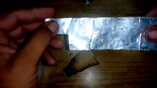 How to Use Aluminum Foil to Repair Broken LED Bulbs #Fix an old LED bulb with silver tape