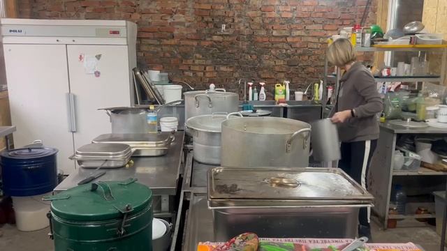 Батя ведёт репортаж из Ресторанчика 2️⃣
Кормим защитников ❤️
вкусно, по-домашнему 😋