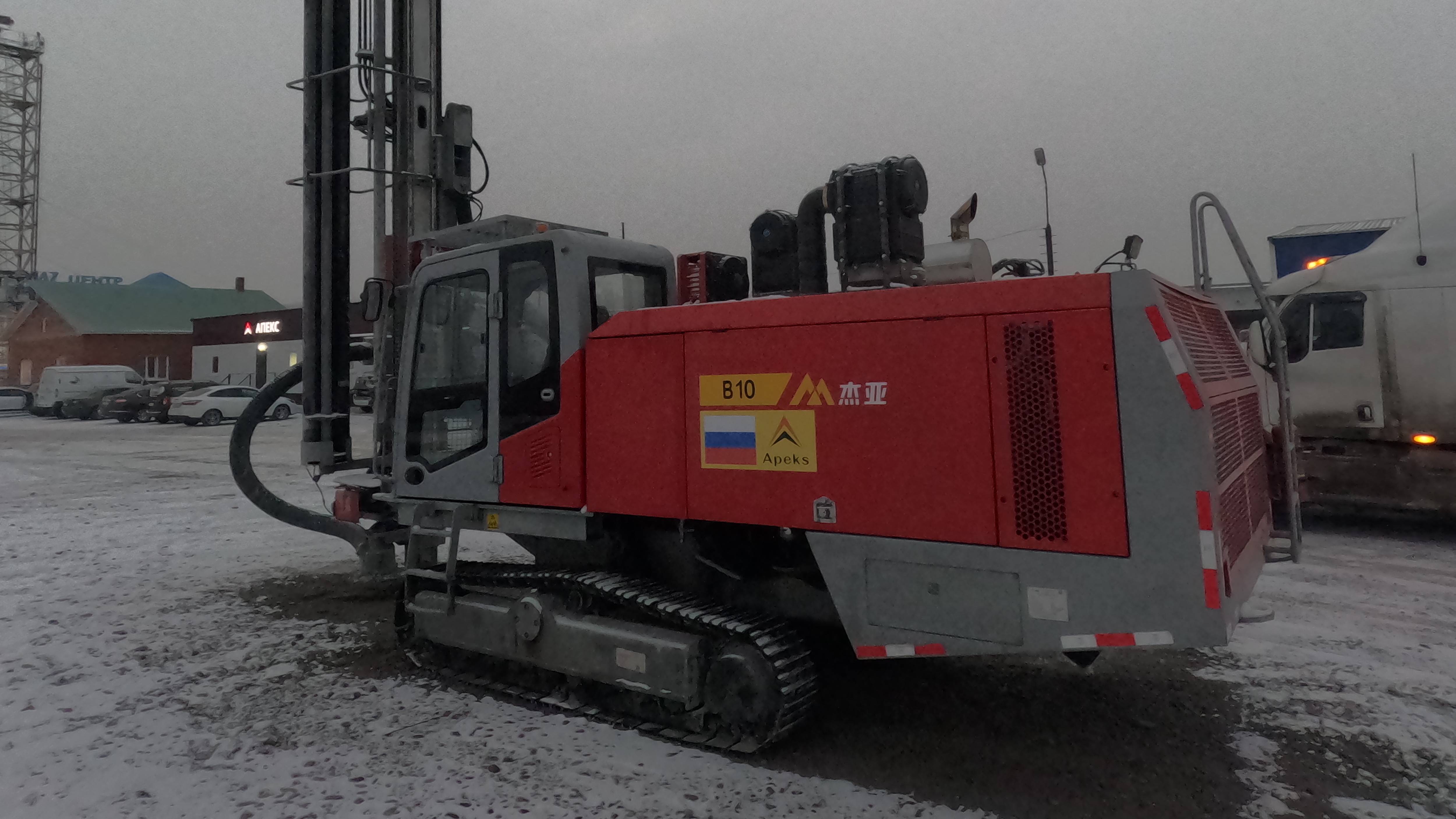 Отгрузка бурового станка apeks b10. Установка полностью вписывается в транспортные габариты. APEKS19
