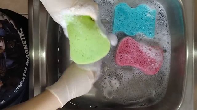 asmr | 🧡 car shampoo + grout and bath sponges 💙 | 🍊 pale orange suds overflow 🧽