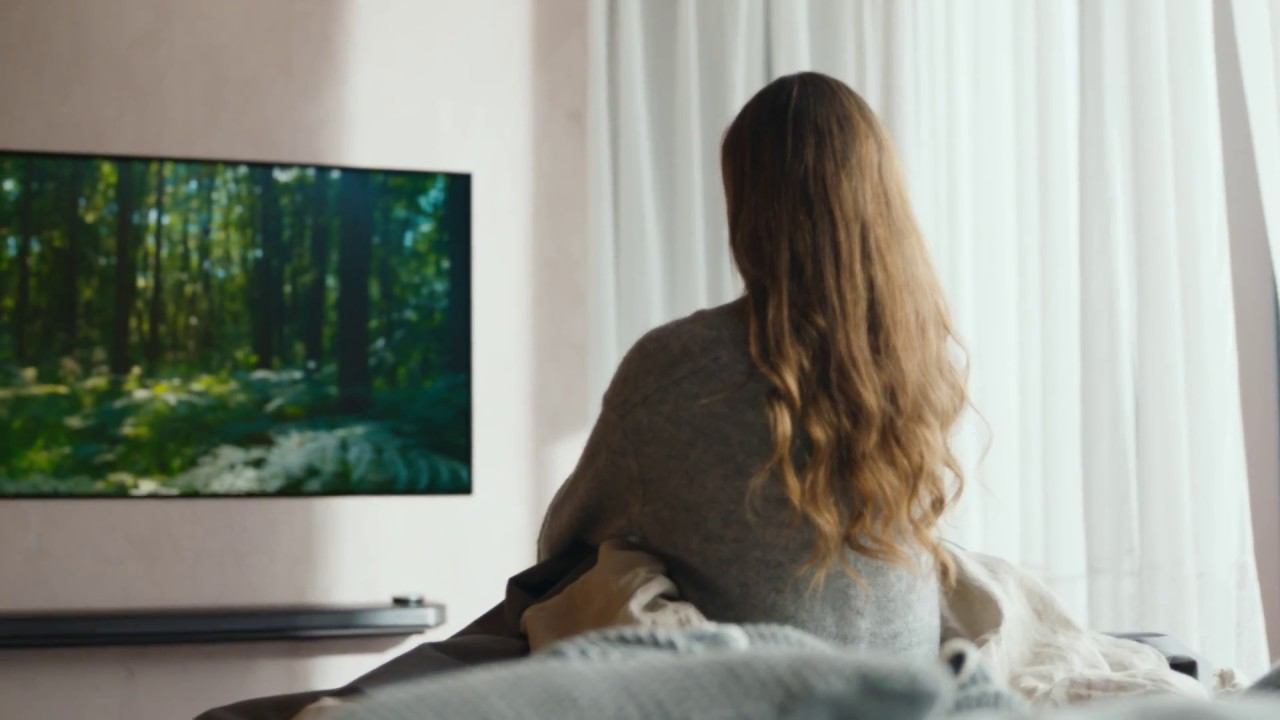 Technology as thin as wallpaper - LG Signature OLED TV