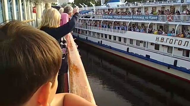 круиз на тх "Козьма Минин"-Пермь-Волгоград-Пермь