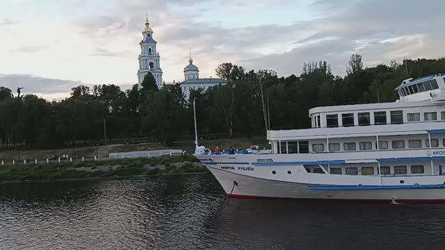 круиз на т.х "Козьма Минин"-Пермь-Петрозаводск-Пермь