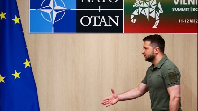 Зеленский предложил вариант вступления Украины в НАТО во время конфликта