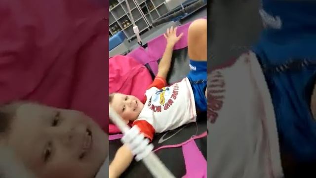 Побывали в батут парке