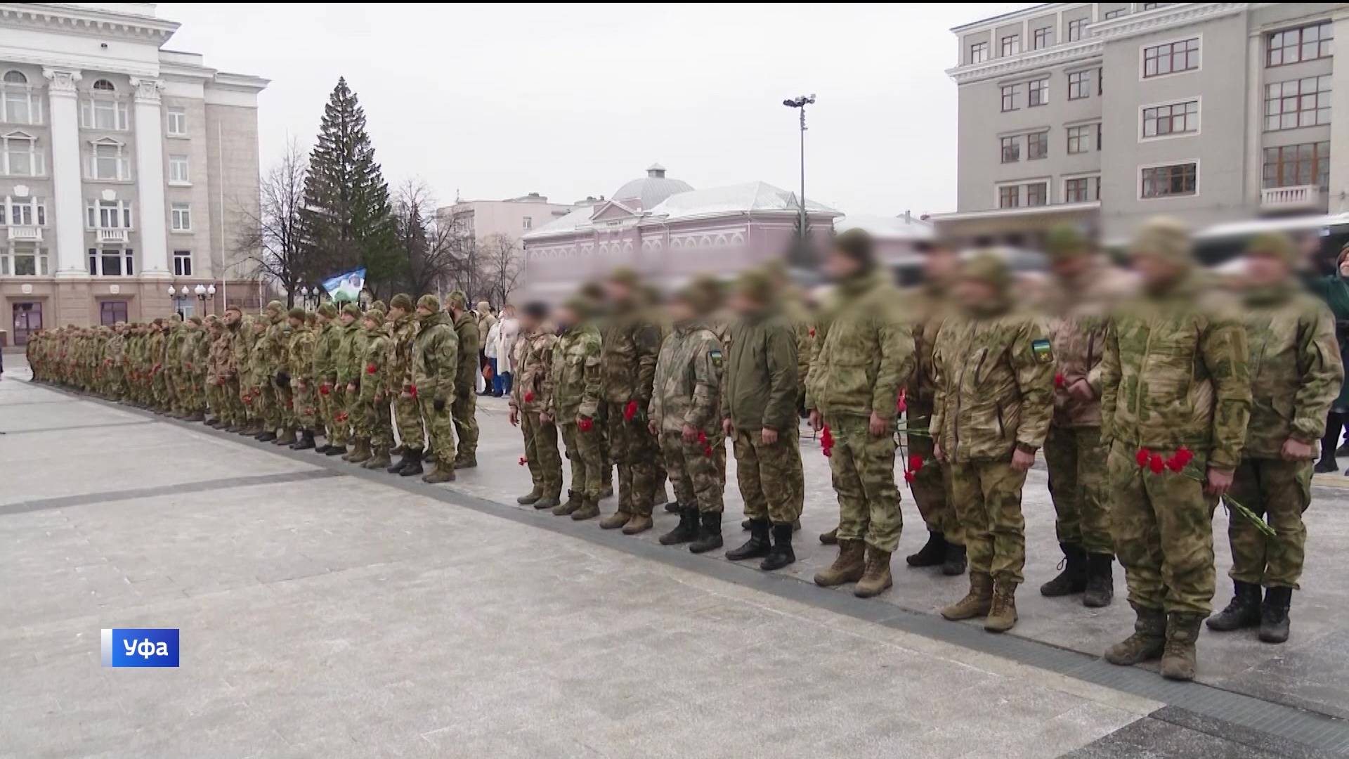 В Уфу в краткосрочный отпуск из зоны СВО приехали бойцы батальона имени Салавата Юлаева