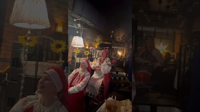Илья Хардиков  исполняет «Русский вальс»
