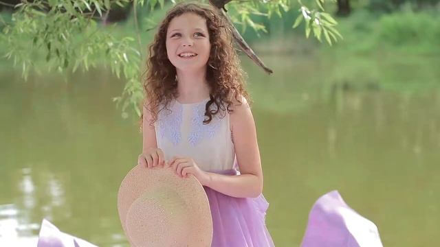 Фотопроект "Сказочный цветок на воде". Диана