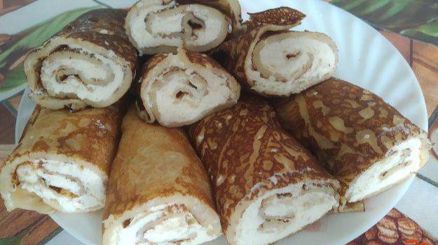 Блины с начинкой из творога