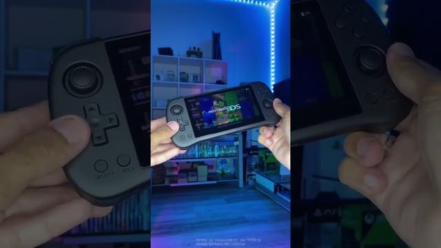 Бюджетная игровая приставка с качественным экраном, совмещает в себе множество игр