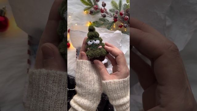 Новогодние капкейки: снеговик, Дед Мороз и Ёлочка