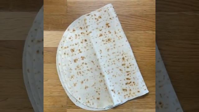 Самая ленивая самса с мясом и сыром #блюдо #завтрак #кулинария #кухня #закуски #салат