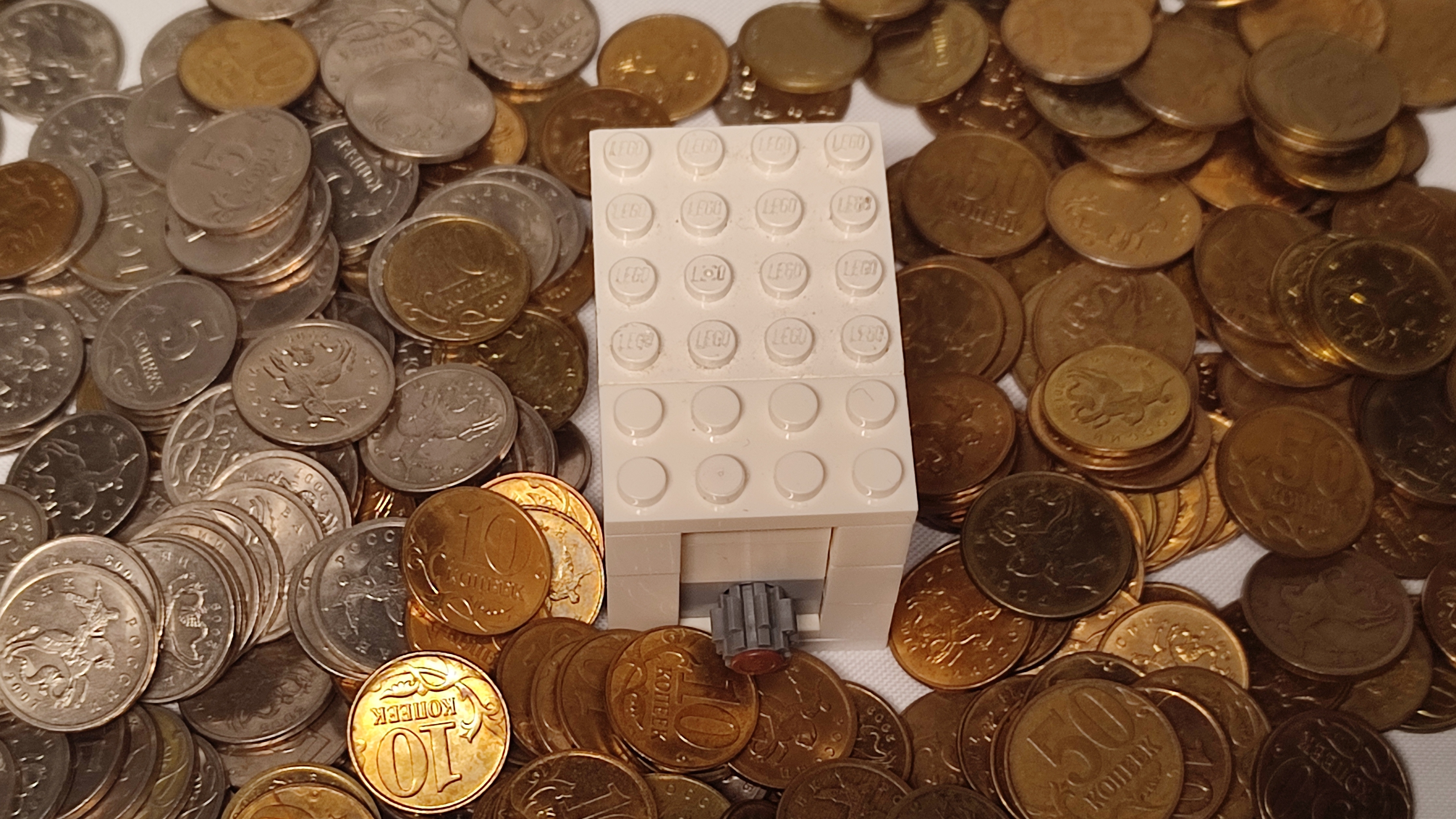крутой Lego сейф
