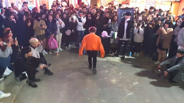 20191122. DOB💕. LEE TAEYOUNG. HIGH QUALITY BUSKING -8. FANTASTIC IMPROMPTU BUSKING.