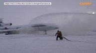 Террористы подожгли самолет и взяли в заложники двух человек: в аэропорту провели тактические учения