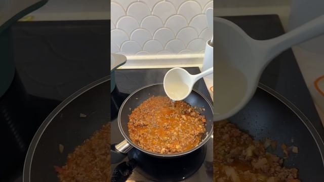 Паста болоньезе. Итальянская паста. Болоньезе соус.