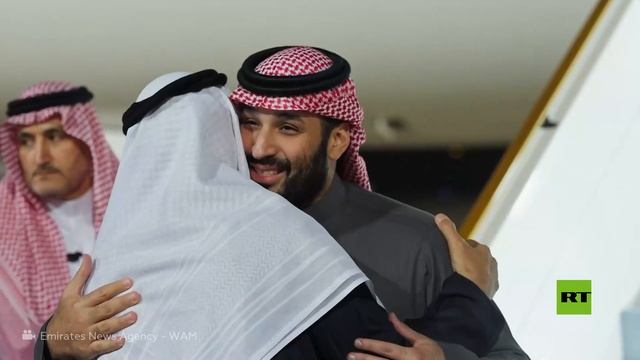 استقبال ولي العهد السعودي في مطار أبو ظبي