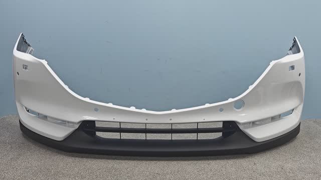 R1061677 БАМПЕР ПЕРЕДНИЙ MAZDA CX-5 KF 2017+ Б/У KF1B50031FBB белый