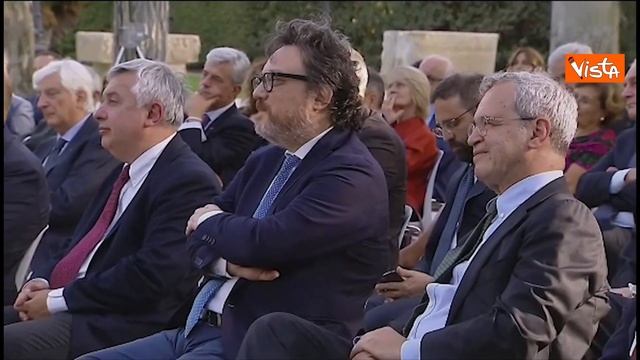 Mattarella: "Non posso smentire tutte le fake news, occuperebbe troppo tempo"