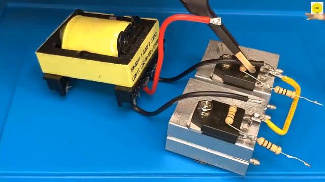 Kak_sdelat_prostoj_invertor_12v_v_220v_2_mop-tranzistora