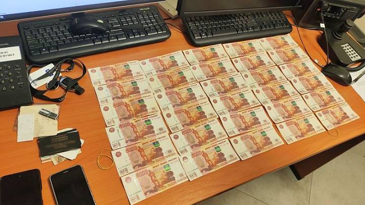 На Ставрополье таможенника отправили на пять лет в колонию