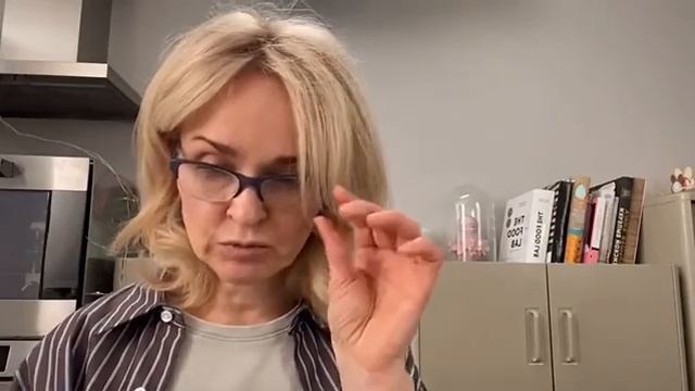 Обзор на Алкогольные конфеты в Москве с Ольгой Пениоза