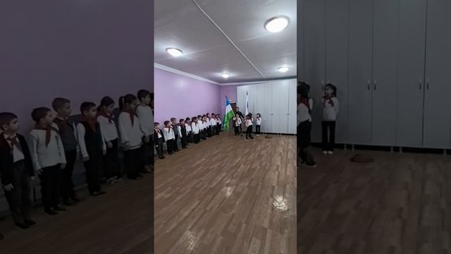 Церемония исполнения гимнов России и Кабардино-Балкарской Республики.
