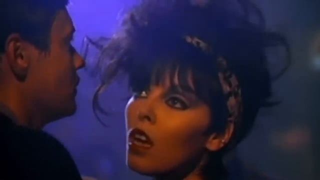 Barry White vs Pat Benatar - Can't Get Enough Of Your Love, Battlefield [MashUp]