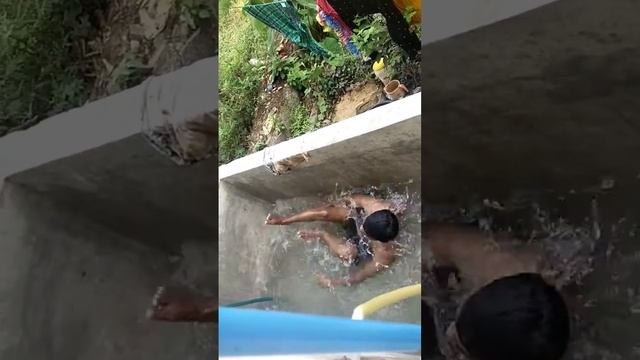पानी में नहा रहा था और क्या हुआ..was taking a bath in the water #shortvideo #viral #youtube #rounak