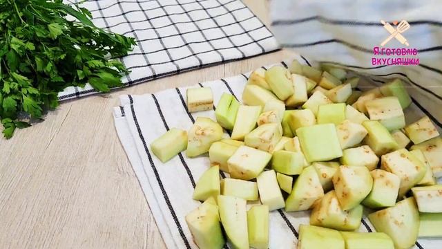 Нереально вкусный салат из хрустящих баклажанов!