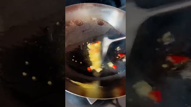 Today, if you fry fish roe with white rice using an arrow shaft, it will be a disaster. Home-style