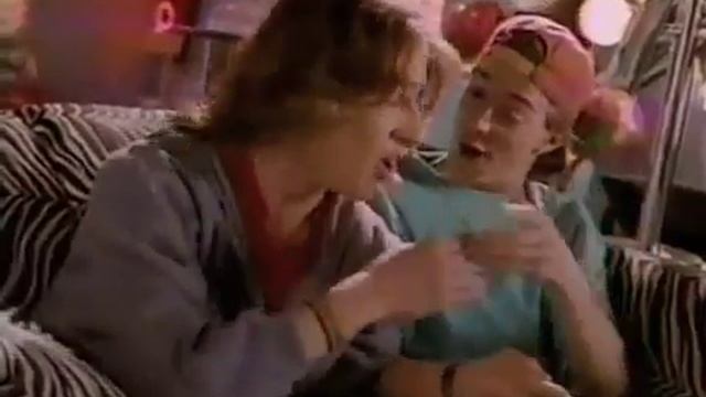 Lewis Galoob Toys's Game Genie - 90s Street Fighter II Commercial (360P)