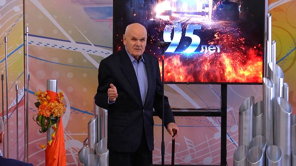 Дни и ночи у мартеновских печей…