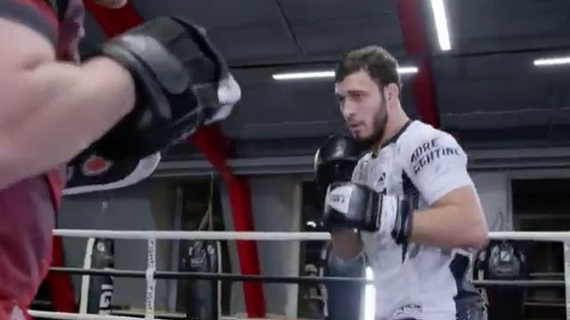 Анис Екубов vs Вартан Асатрян. 
АСА182.