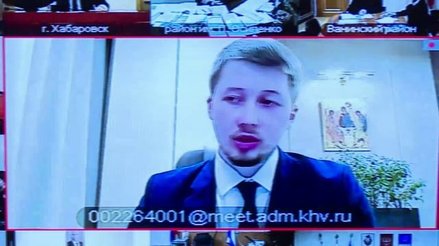 Дмитрий Демешин поручил проработать вопрос о предоставлении новых мер поддержки семей