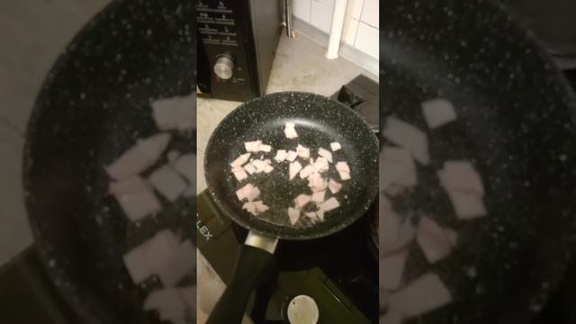 Карбонат с яйцами