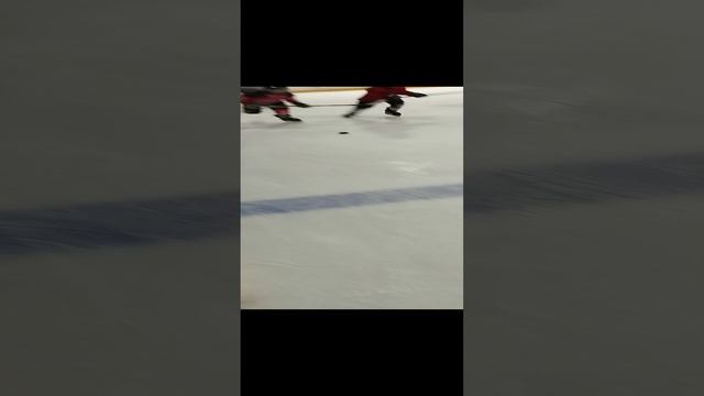 хоккей 🏒 смотрю