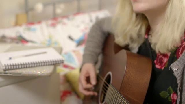 English File 4th Elementary - Video Listening - A London busker