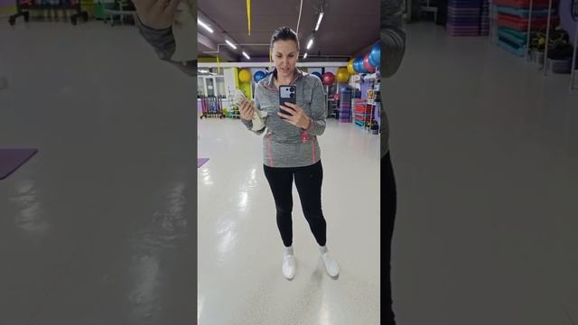 В декабре денег очень много. Дают- надо брать!