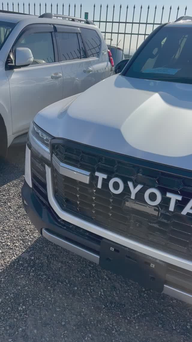 Авторынок Зеленый Угол Toyota Land Cruiser 300 GR